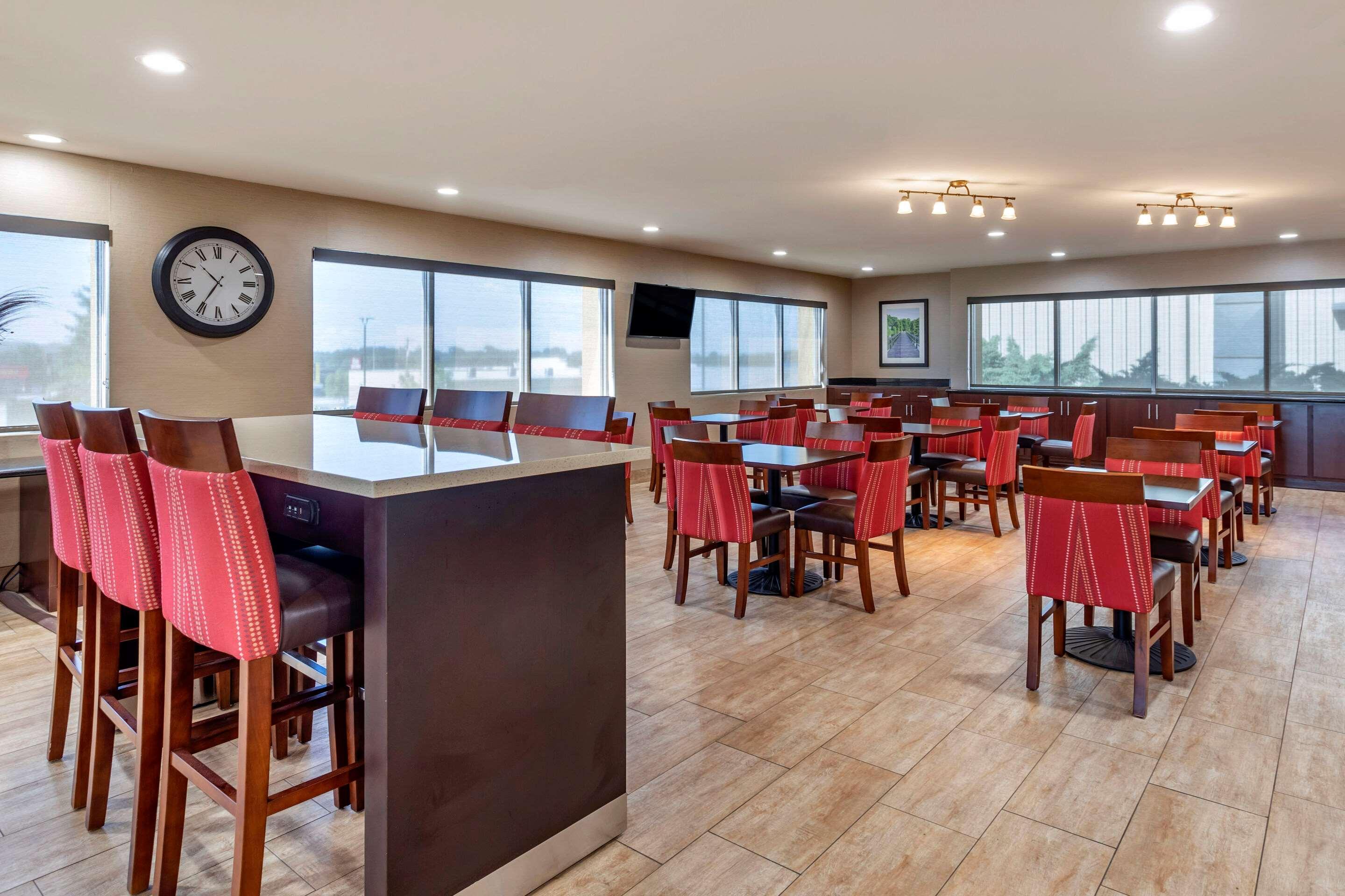 Comfort Suites Florence Shoals Area Εξωτερικό φωτογραφία