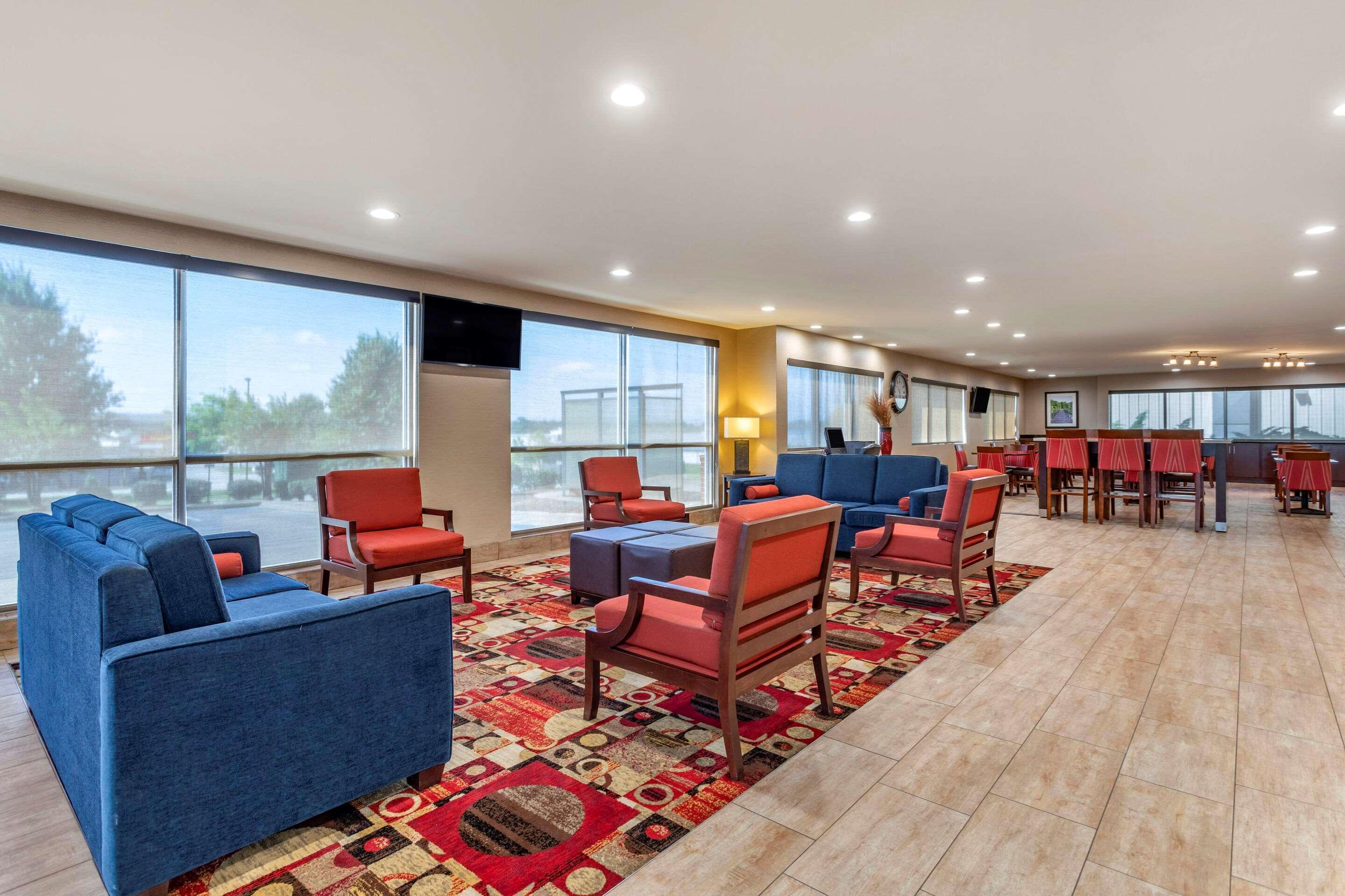 Comfort Suites Florence Shoals Area Εξωτερικό φωτογραφία